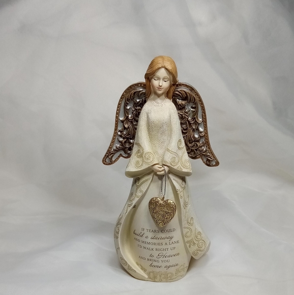 Youngs Inc. Angel Figurine Gold Heart - Picture 2 of 9